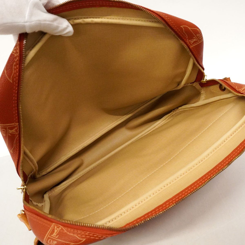 Louis Vuitton Shoulder Bag LV Cup Calvi Abogany — view 4