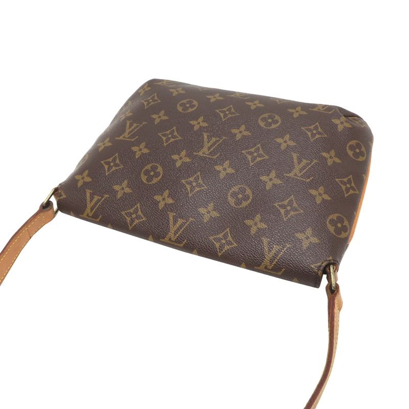 Louis Vuitton Shoulder Bag — view 4