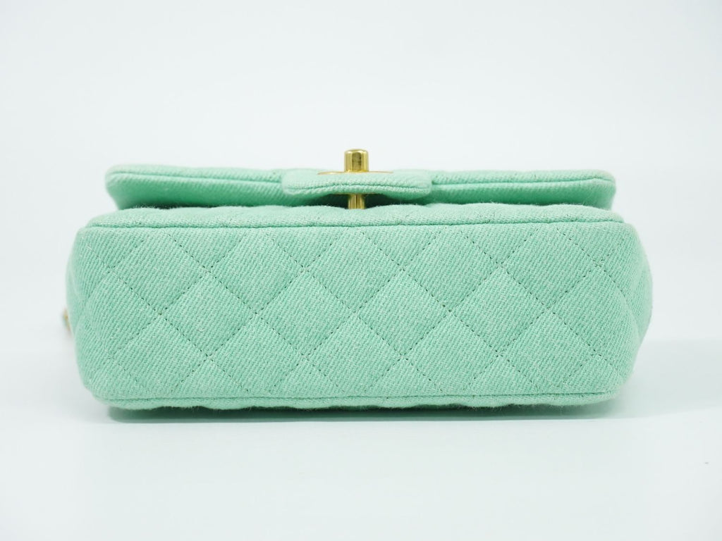 Chanel CC Logo Quilted Chain Shoulder Bag Denim Light Green Vintage — view 3