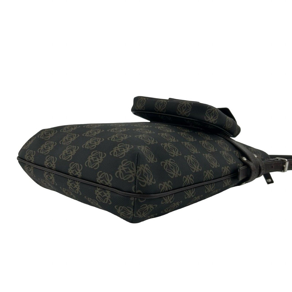 Loewe Anagram Pattern Logo Embossed Leather Shoulder Bag Crossbody Pochette — view 8
