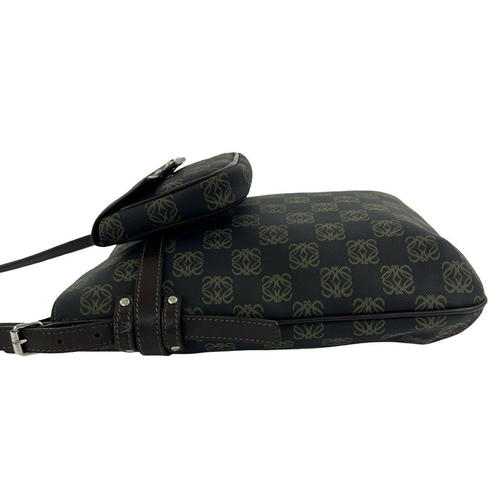 Loewe Anagram Pattern Logo Embossed Leather Shoulder Bag Crossbody Pochette — view 5