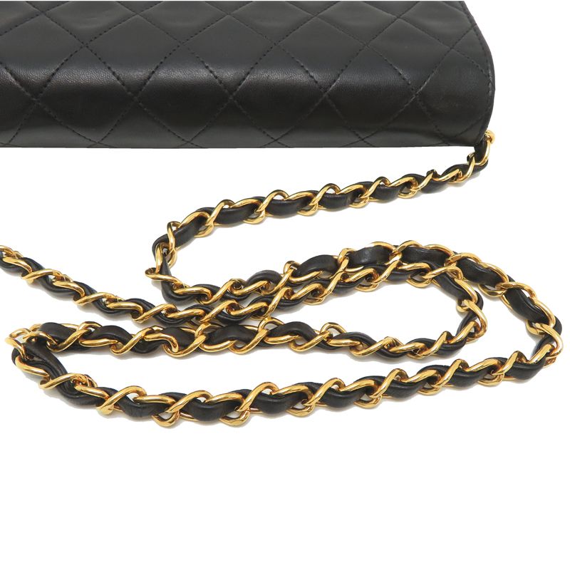 Chanel Shoulder Bag Black — view 5