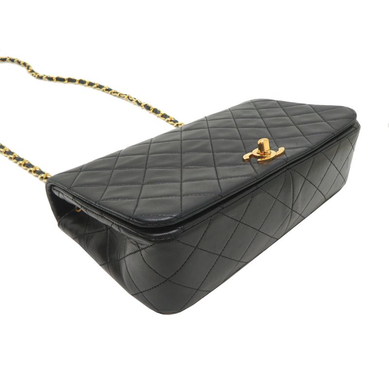Chanel Shoulder Bag Black — view 3