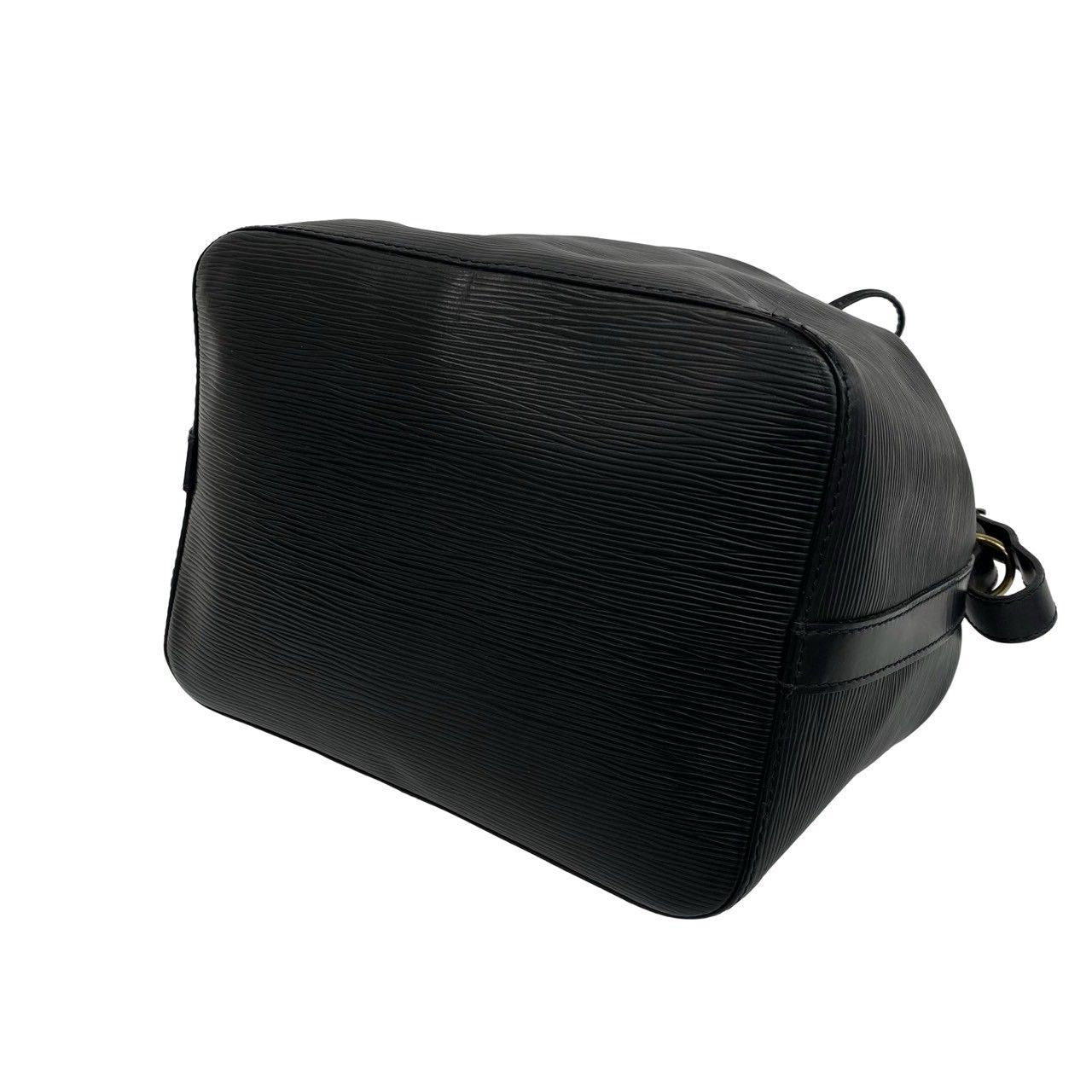 Louis Vuitton Vintage Petit Noe Epi Leather Drawstring Shoulder Bag Cross Noir — view 8