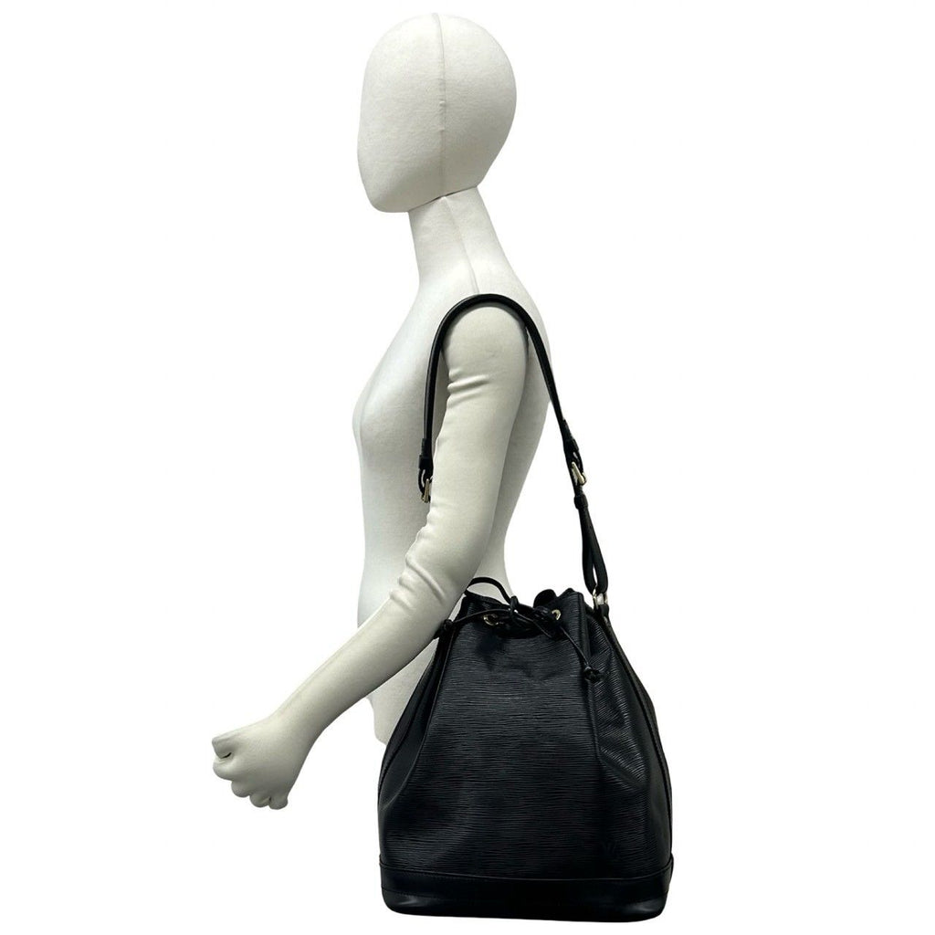 Louis Vuitton Vintage Noe Epi Leather Shoulder Bag Tote Noir — view 2