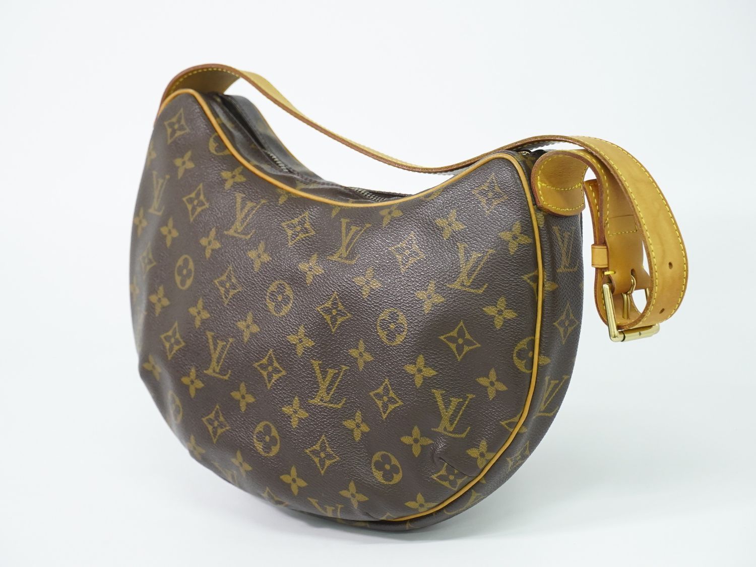 Louis Vuitton LV Croissant MM Monogram Shoulder Bag Brown Vintage — view 2