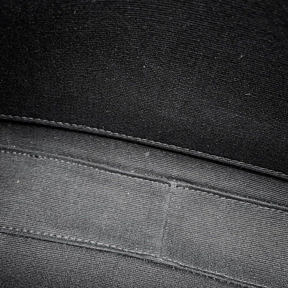 Celine Shoulder Bag Triomphe Horizontal Black White — view 8