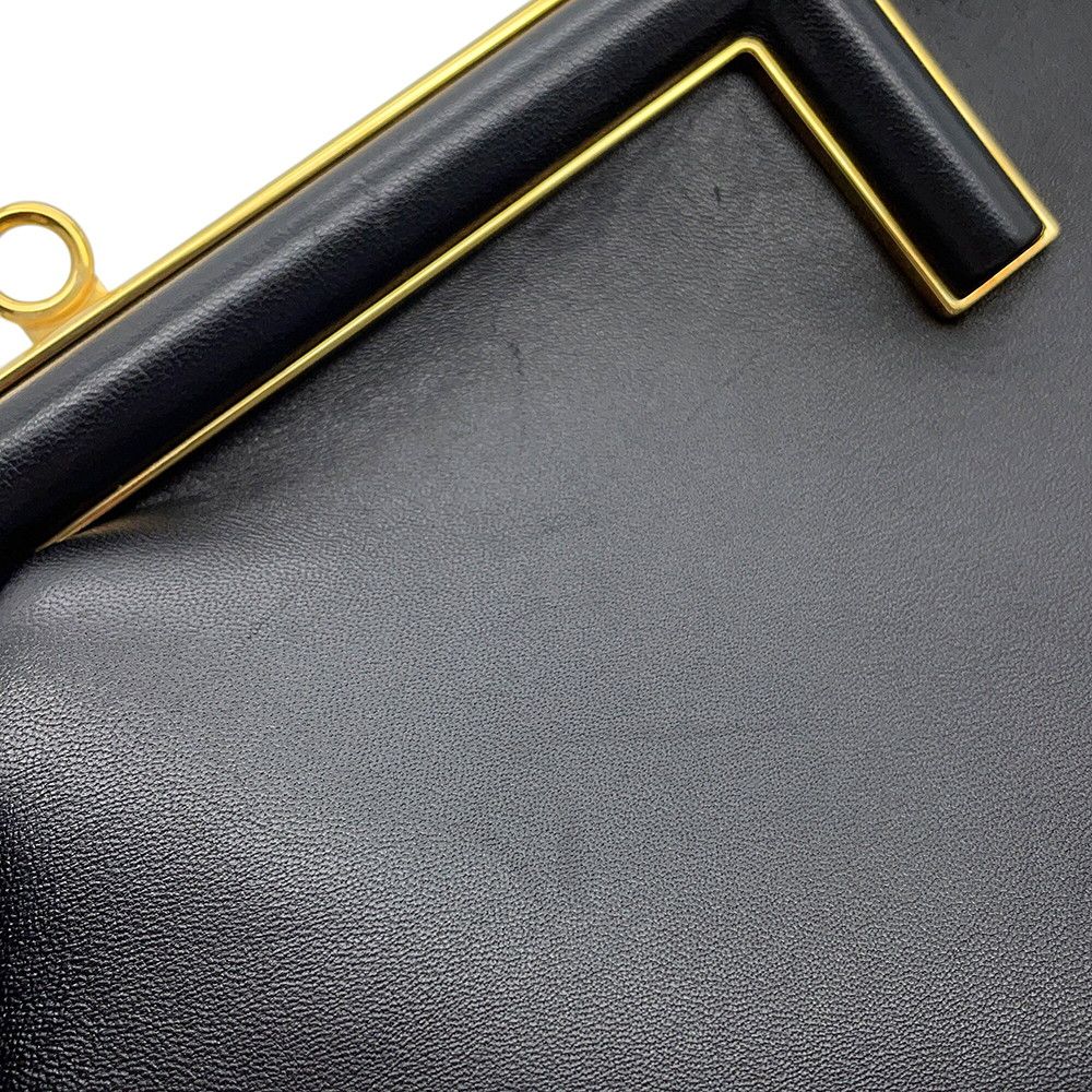 Fendi Clutch First Small 2-Way Shoulder Bag Black — view 7