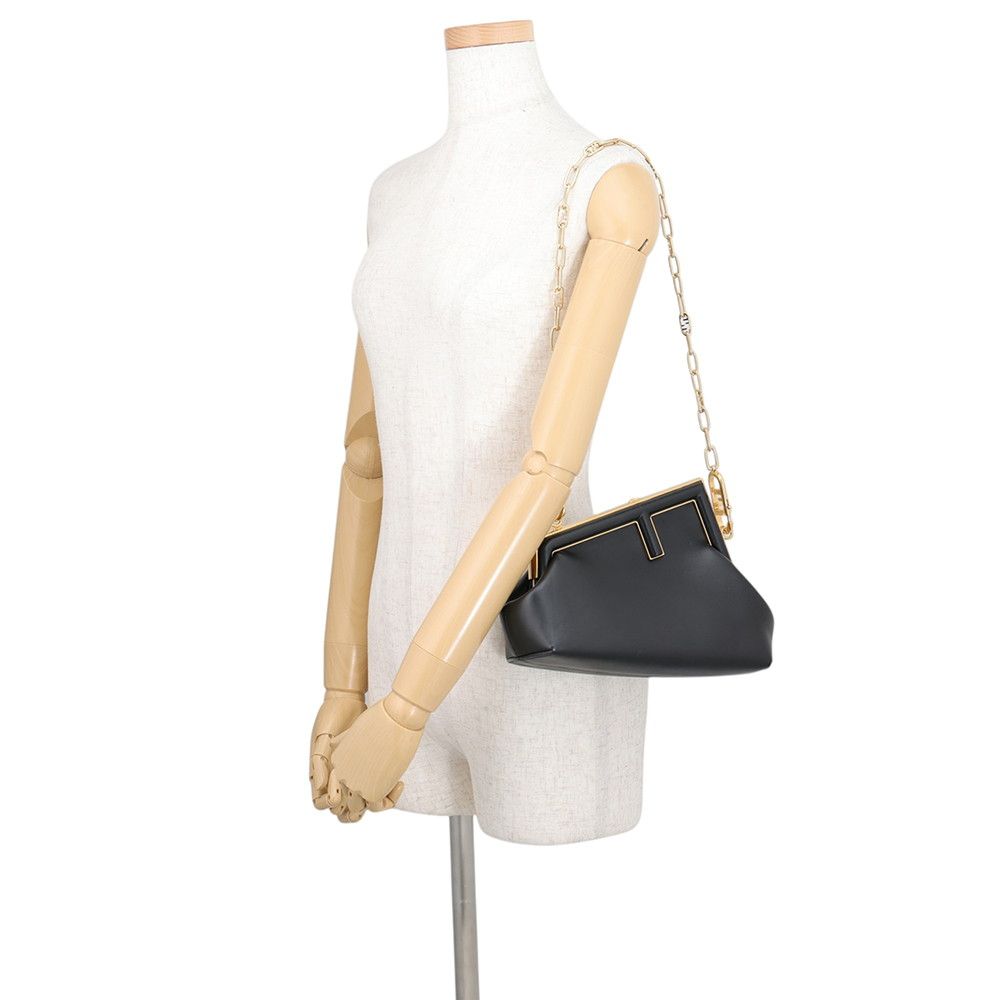Fendi Clutch First Small 2-Way Shoulder Bag Black — view 5