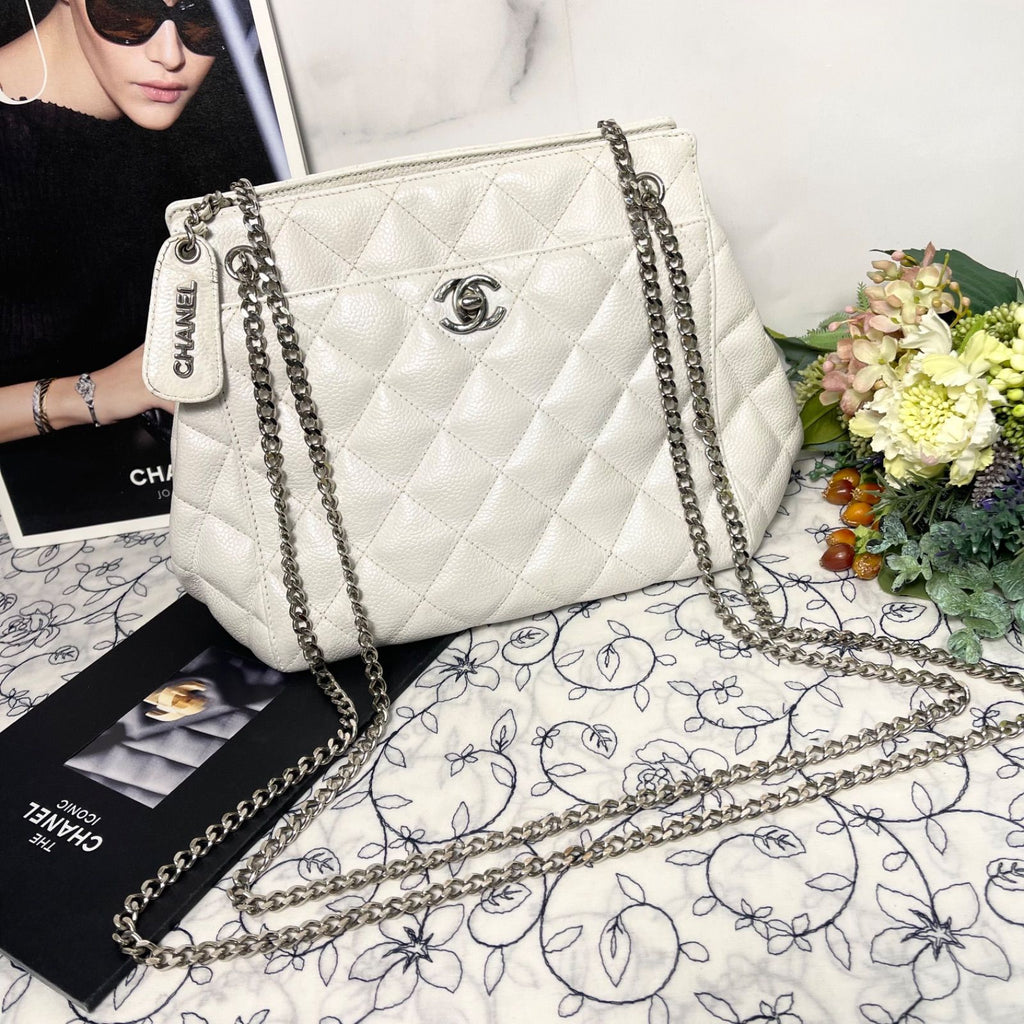 Chanel Caviar Leather Quilted CC Logo Shoulder Bag