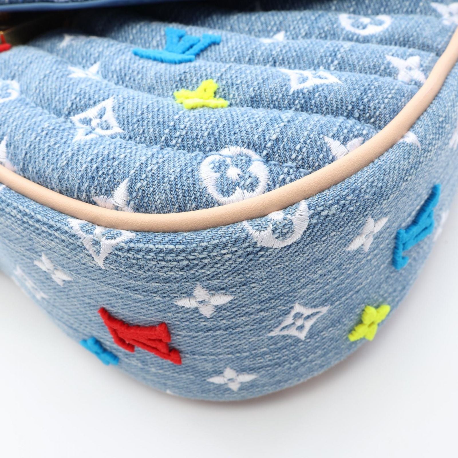 Louis Vuitton Shoulder Bag New Wave Chain MM 2-Way Denim Leather — view 8