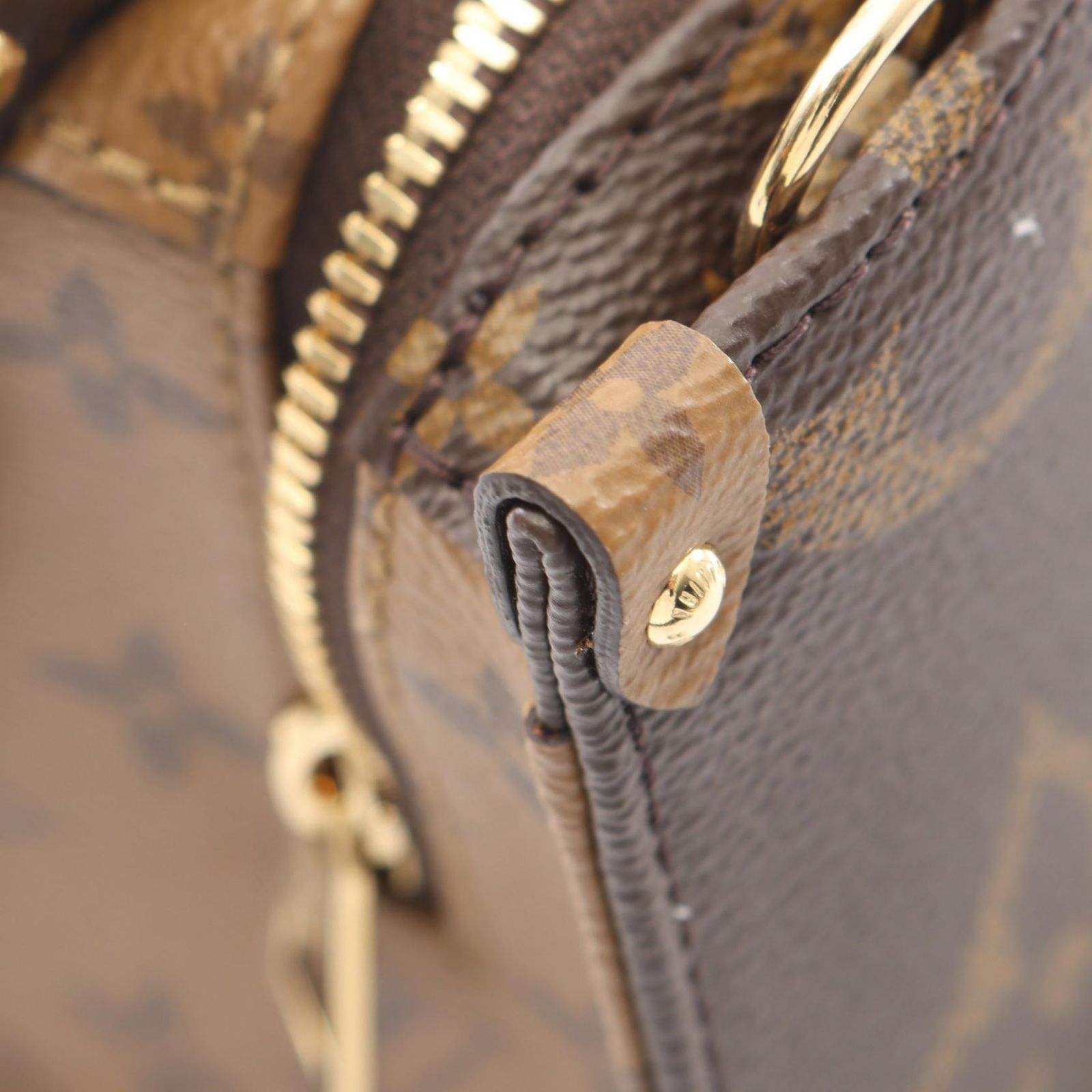 Louis Vuitton Handbag On The Go East West Chain Monogram Reverse 2-Way Canvas on — view 6