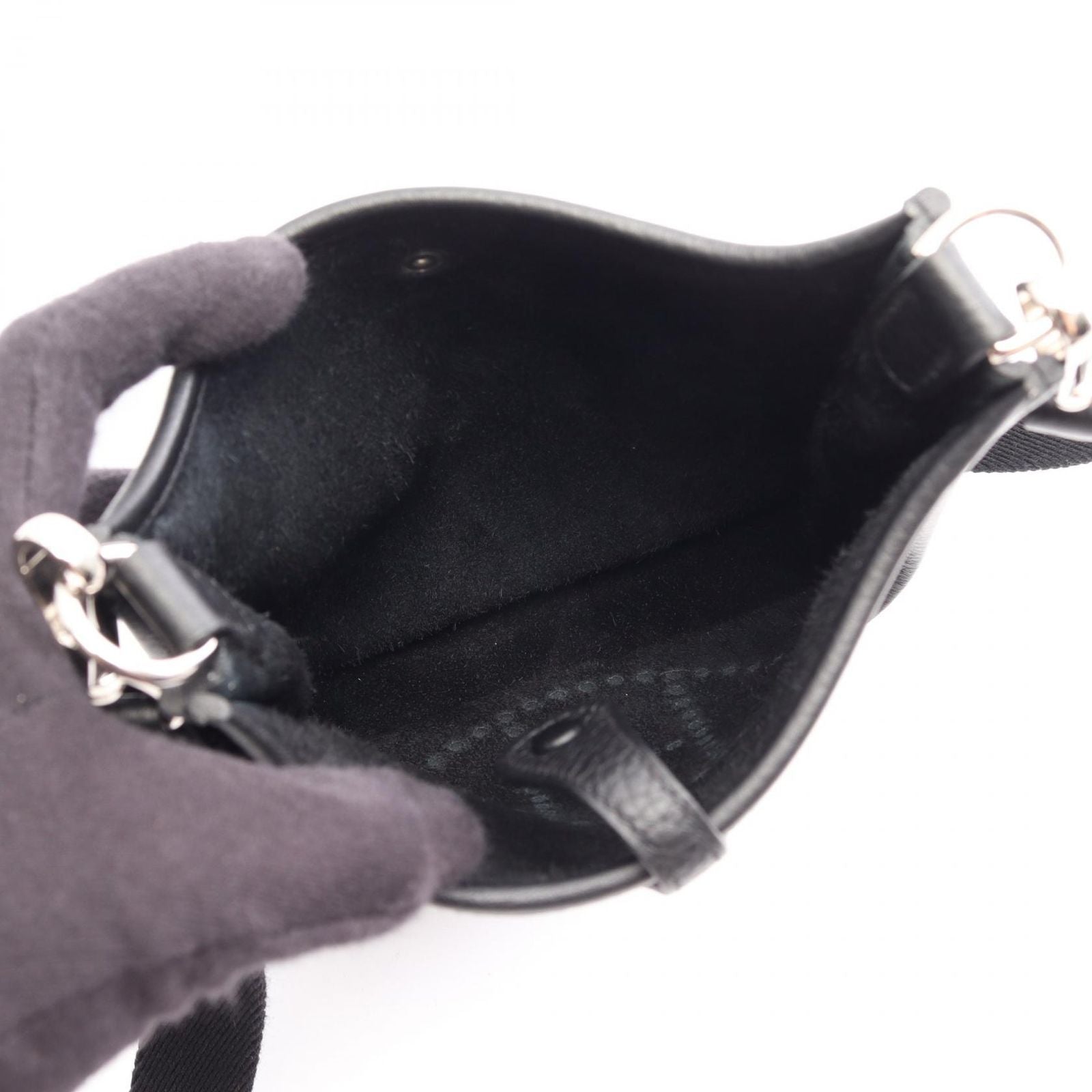 Hermes Shoulder Bag Evelyne Amazon TPM Black Leather — view 3