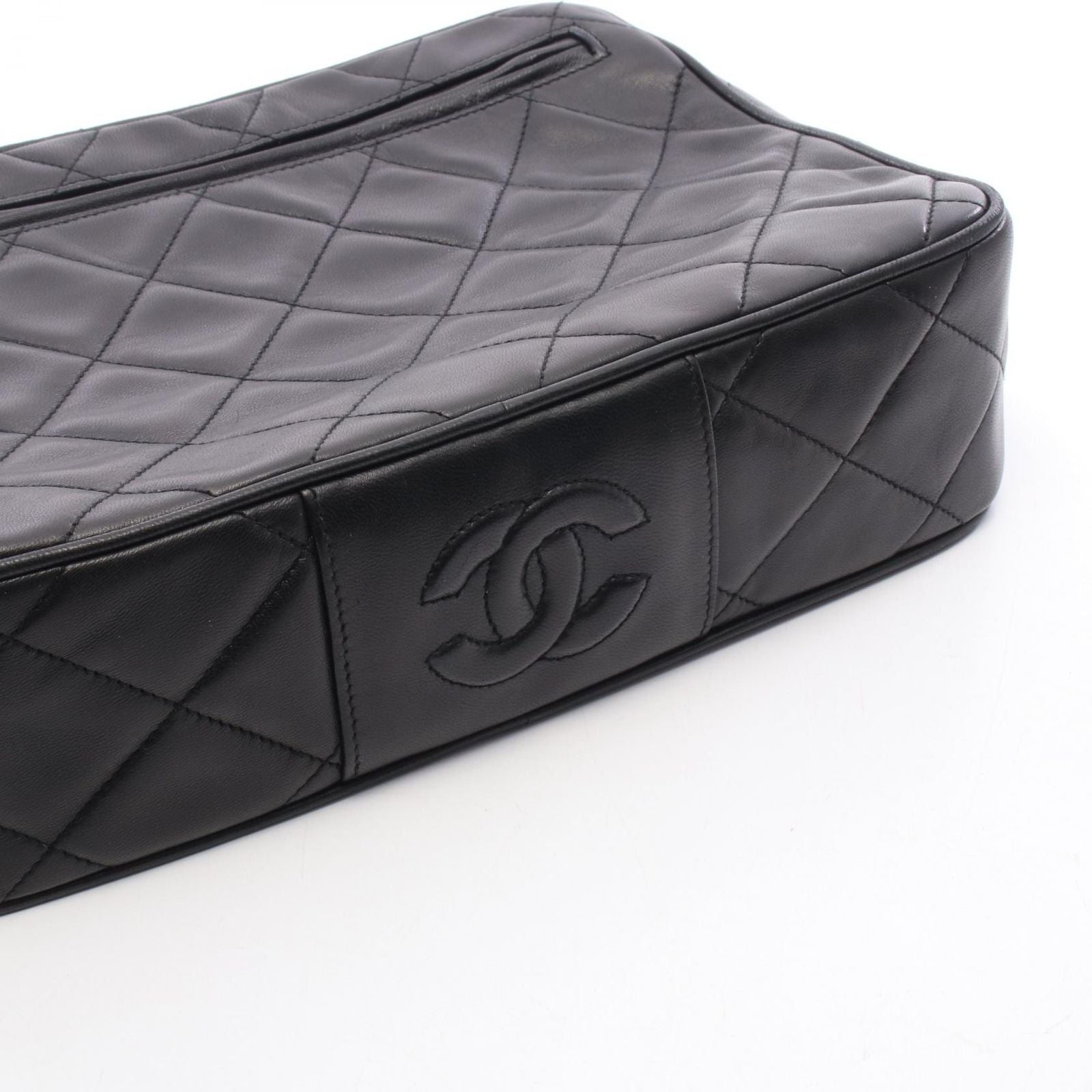 Chanel Shoulder Bag Quilted Black Lambskin Chain — view 6