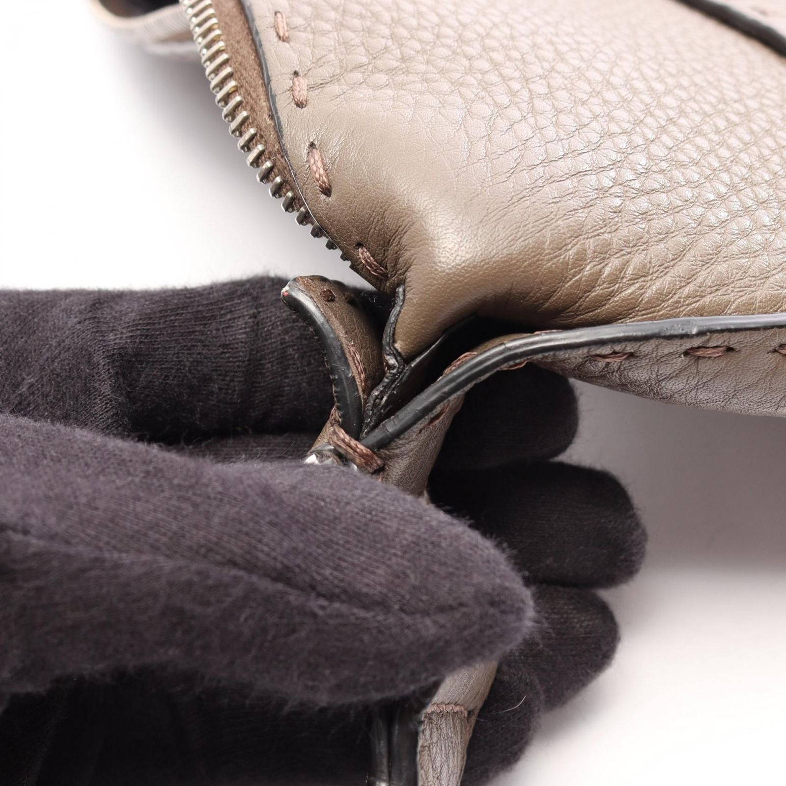 Fendi Shoulder Bag Selleria Gray Leather — view 8