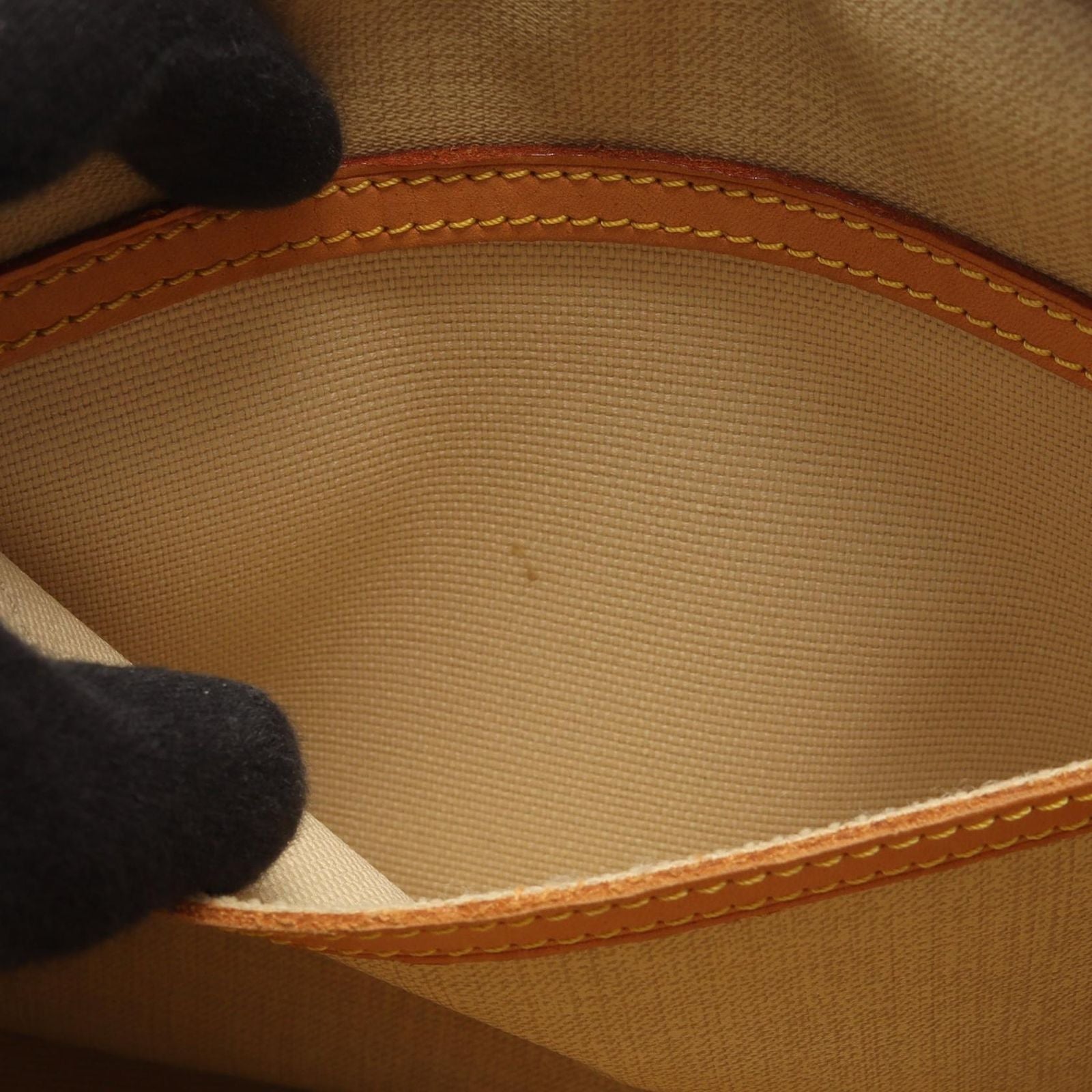 Louis Vuitton Shoulder Bag Reporter PM Monogram Canvas Leather — view 6
