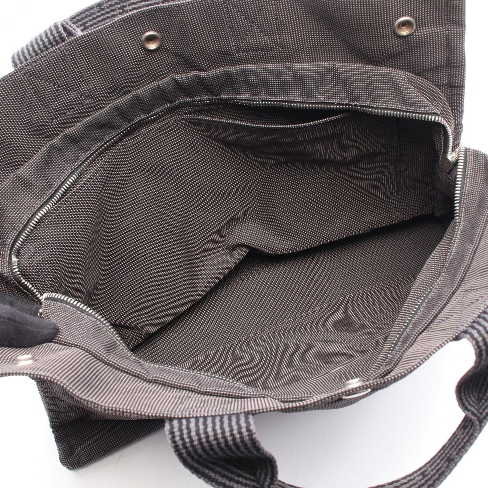 Hermes Tote Bag Her Line MM Gray Nylon — view 3