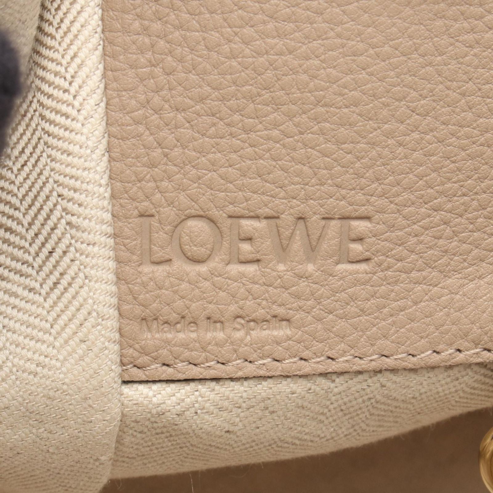Loewe Hammock Small 2-Way Gray Leather Shoulder Bag — view 4