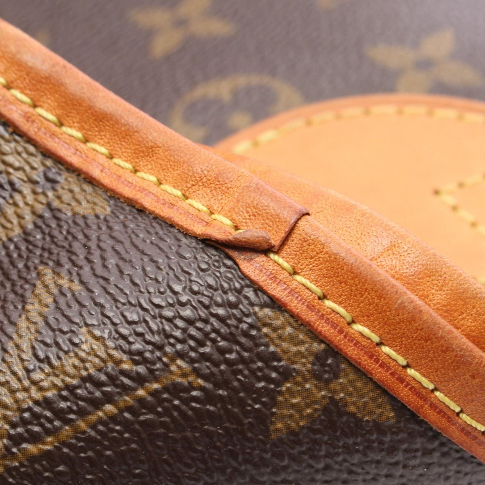 Louis Vuitton Tote Bag Neverfull MM Monogram Canvas Leather — view 7