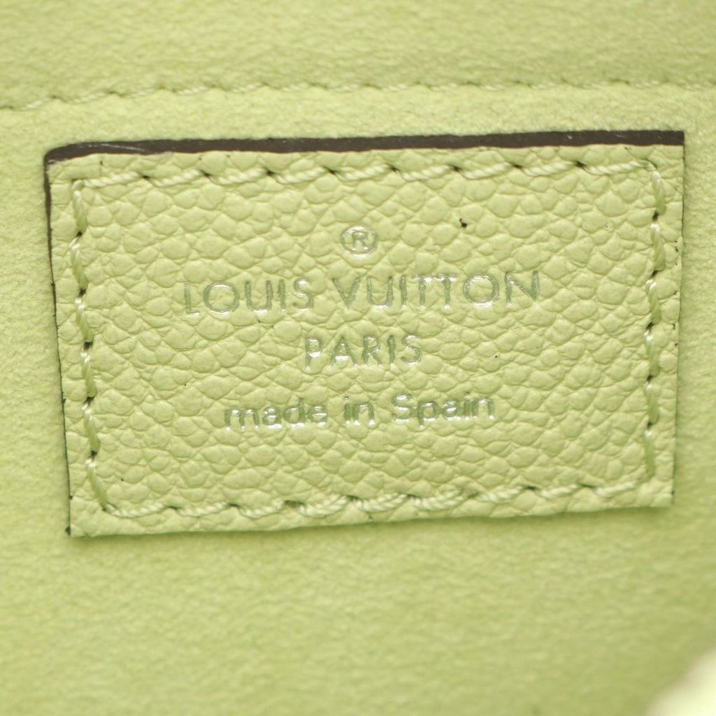 Louis Vuitton Marais Rini 2-Way Light Green Leather Bucket Bag — view 4