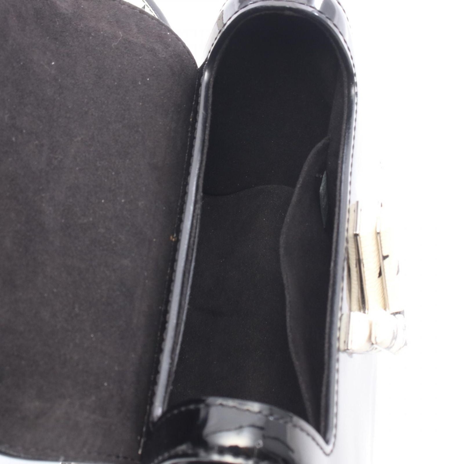 Louis Vuitton Shoulder Bag Twist PM Noir Patent Leather — view 3