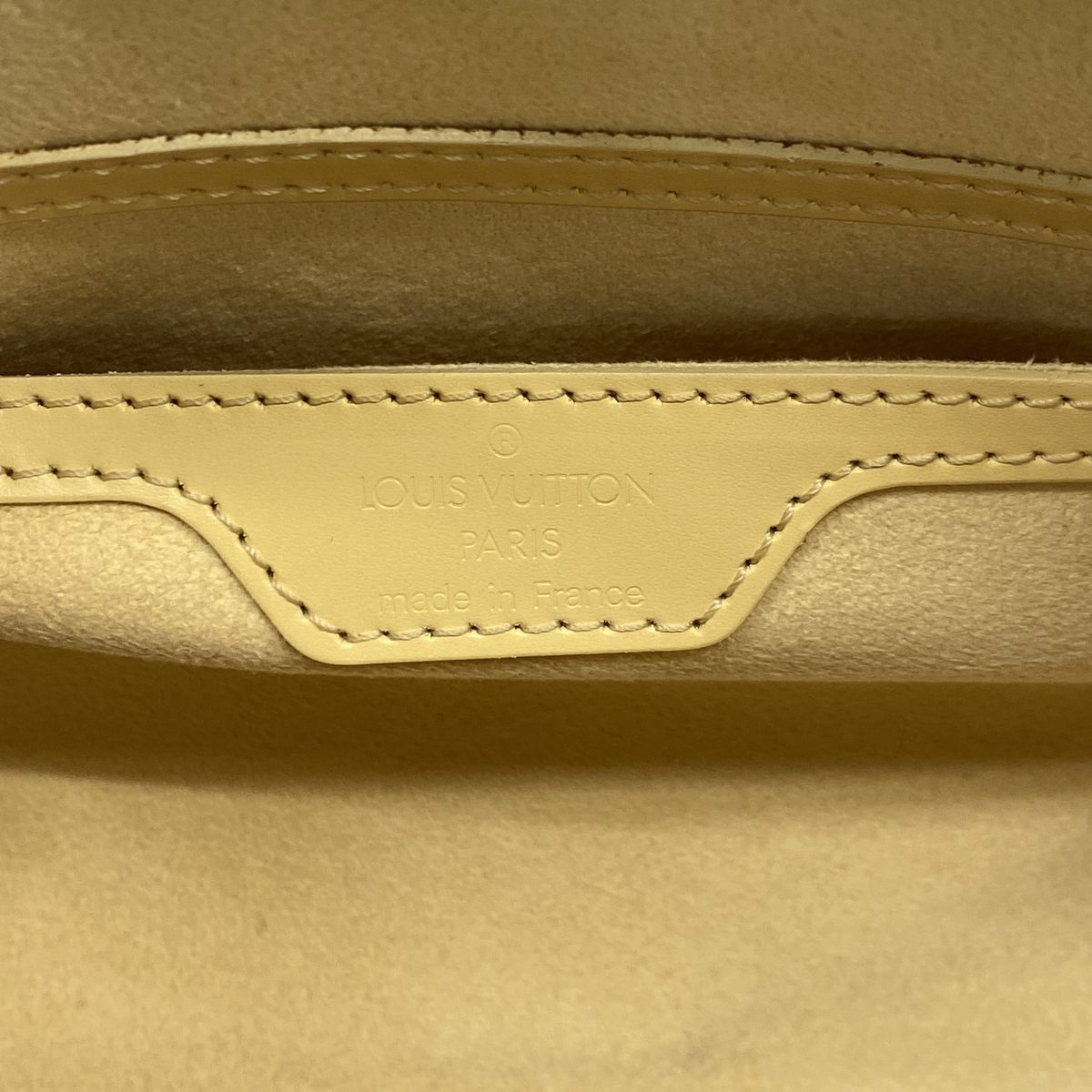Louis Vuitton Epi Souflo Vanilla Handbag — view 5