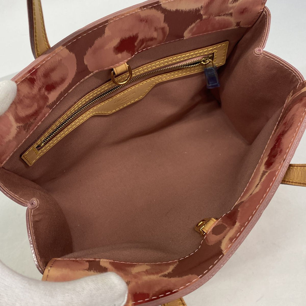 Louis Vuitton Vernis Ikat Flower Katarina BB Rose Vereur Handbag — view 4