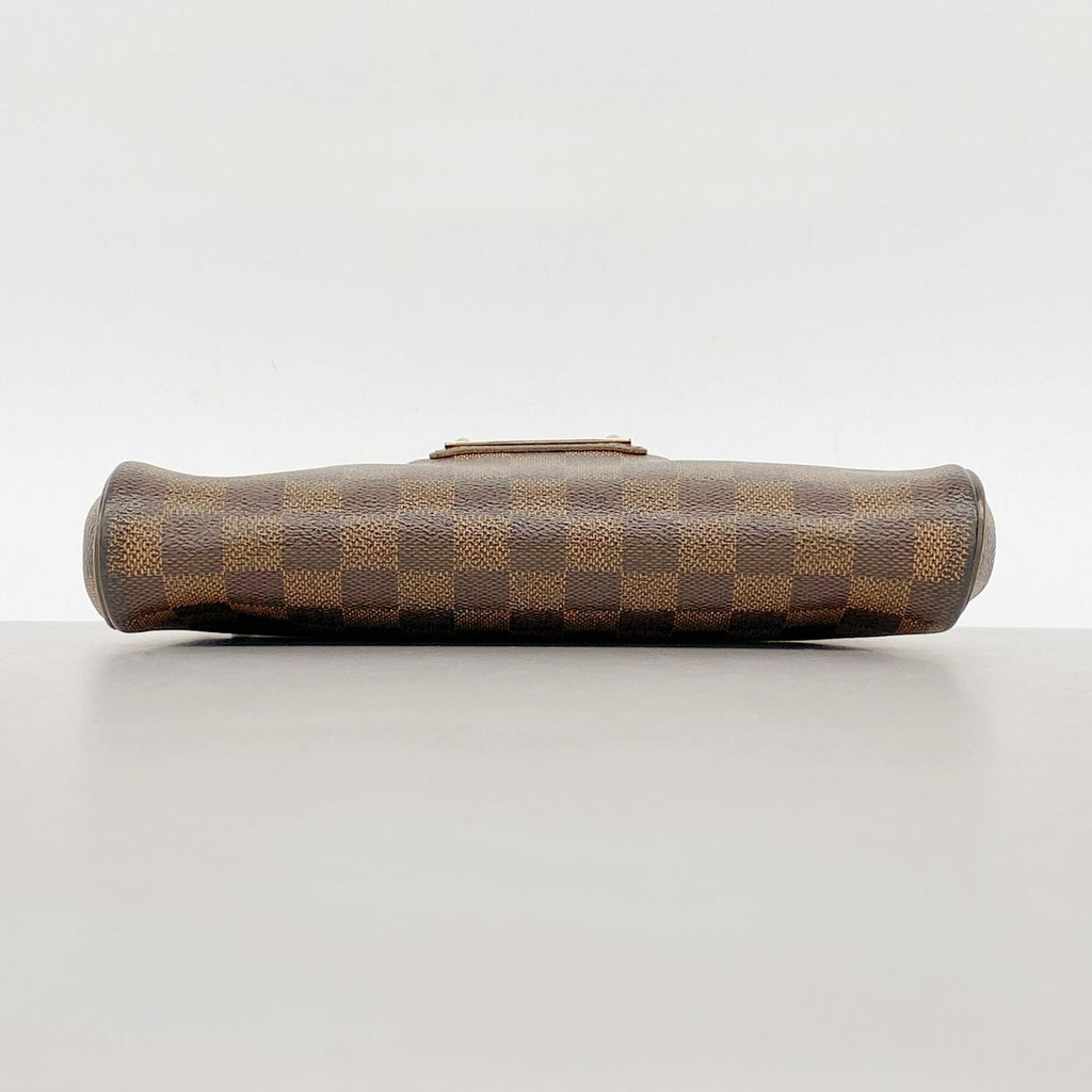 Louis Vuitton Damier Ebene Handbag — view 3