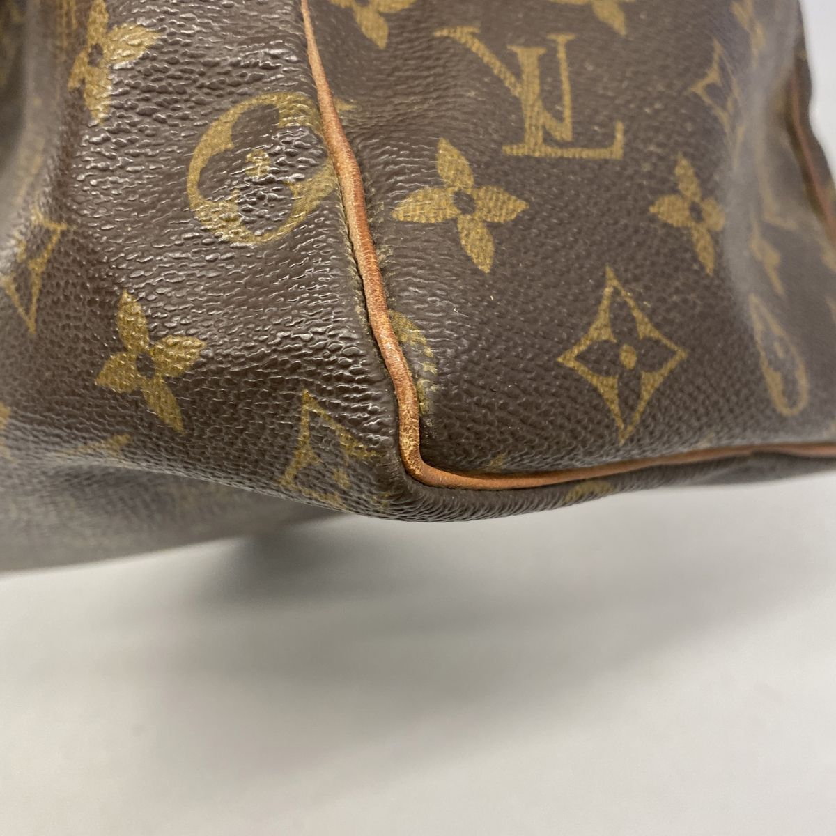 Louis Vuitton Monogram Speedy 25 Brown Handbag — view 6