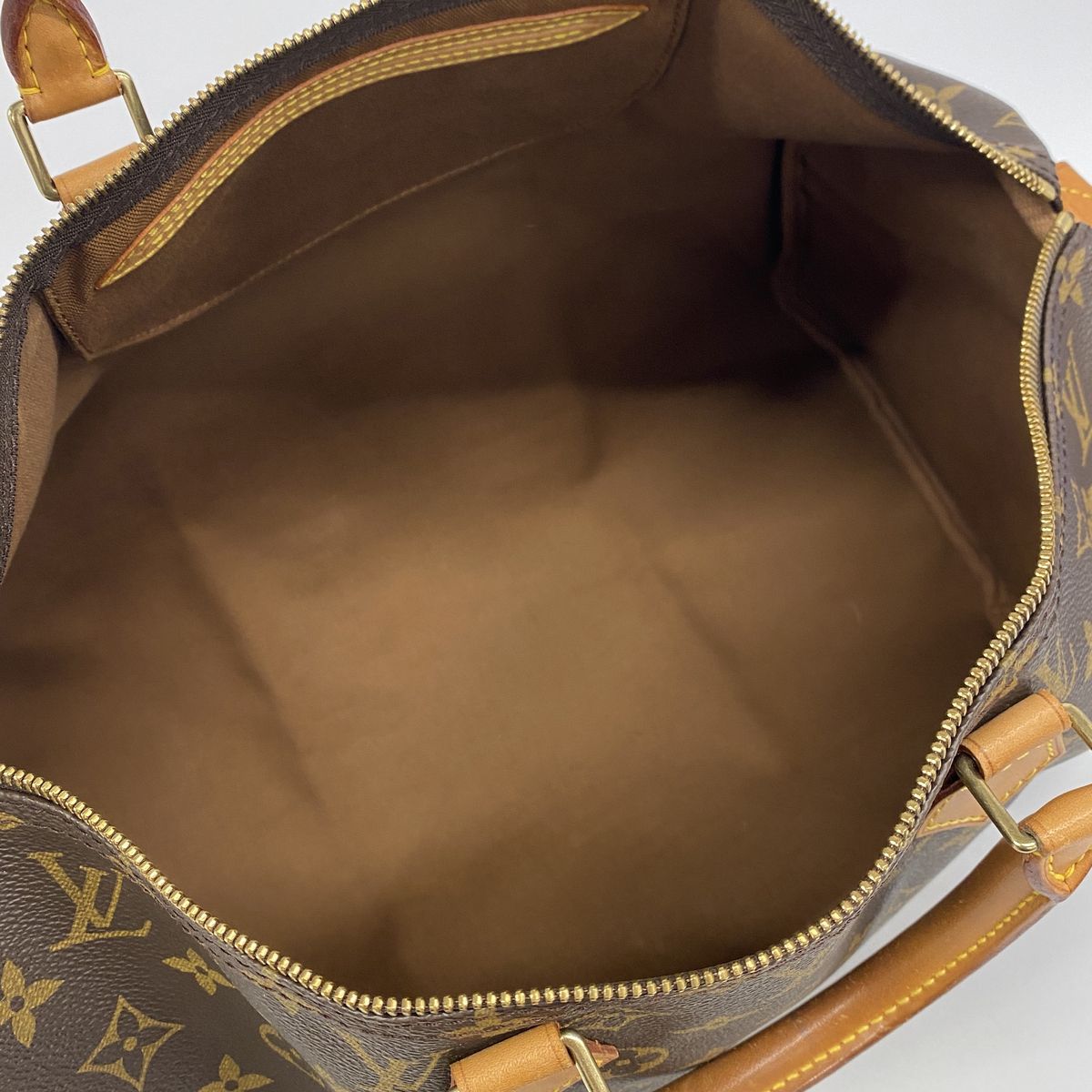 Louis Vuitton Monogram Speedy 40 Brown Handbag — view 4