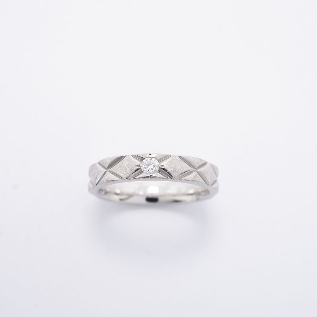 Chanel Ring Quilted Platinum Diamond — view 2