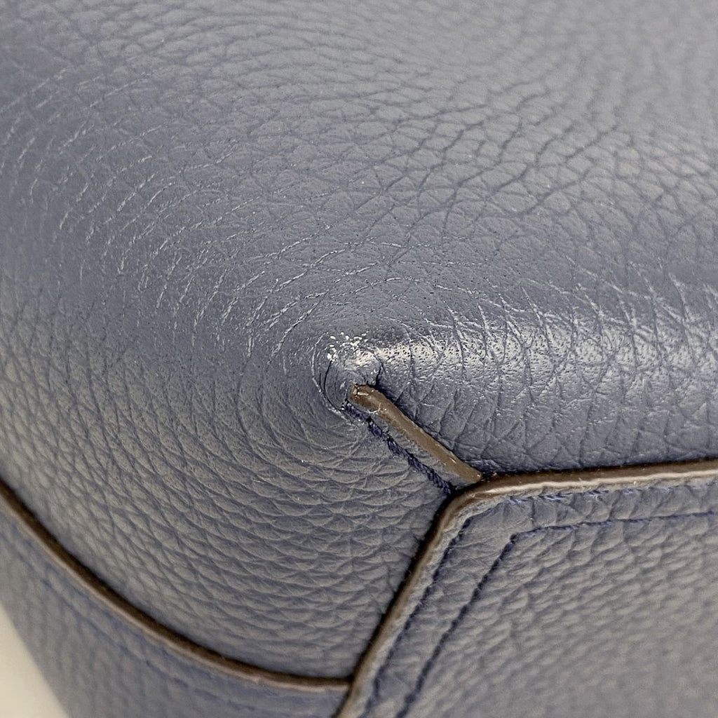 Louis Vuitton Tote Bag Taurillon Cabas Voyage NV Navy — view 6