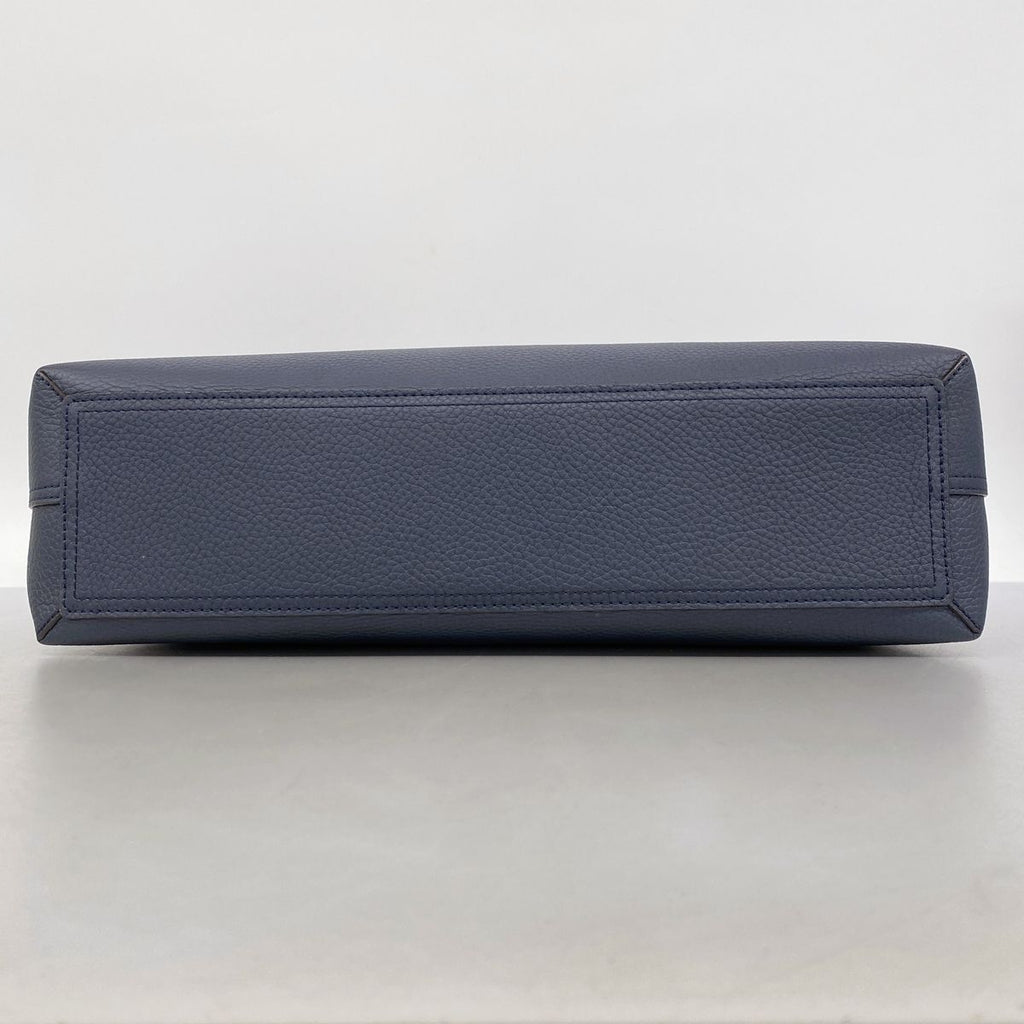 Louis Vuitton Tote Bag Taurillon Cabas Voyage NV Navy — view 3