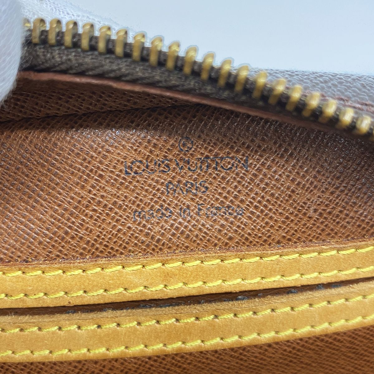 Louis Vuitton Shoulder Bag Monogram Blois Brown — view 5