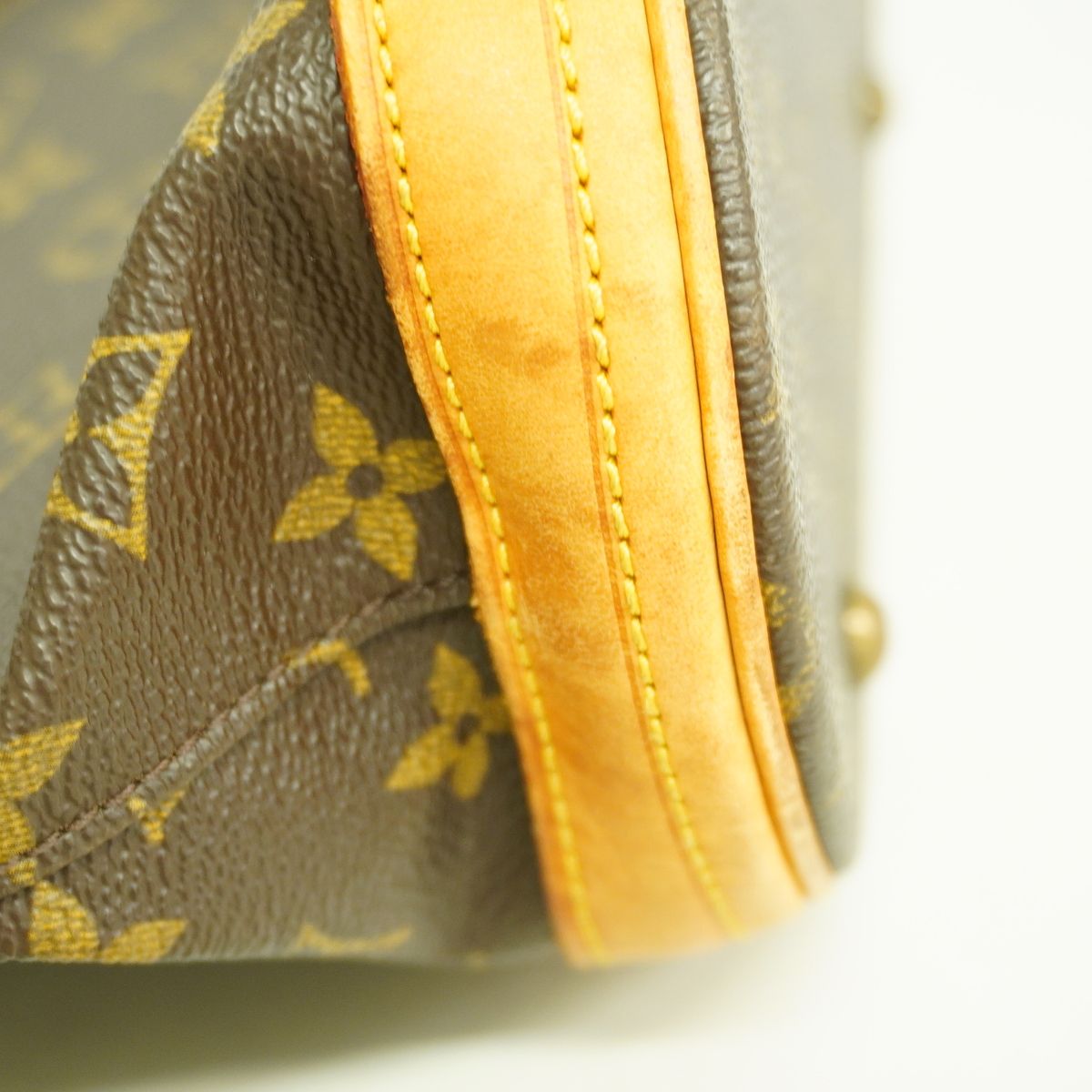 Louis Vuitton Tote Bag Monogram Bucket PM Brown — view 8