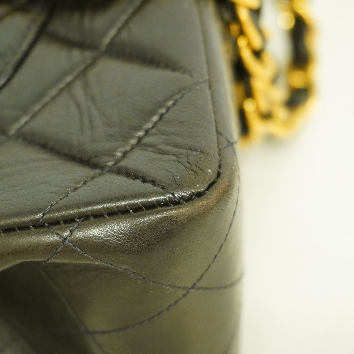 Chanel Shoulder Bag Maxi Quilted Lambskin Black Gold — view 8