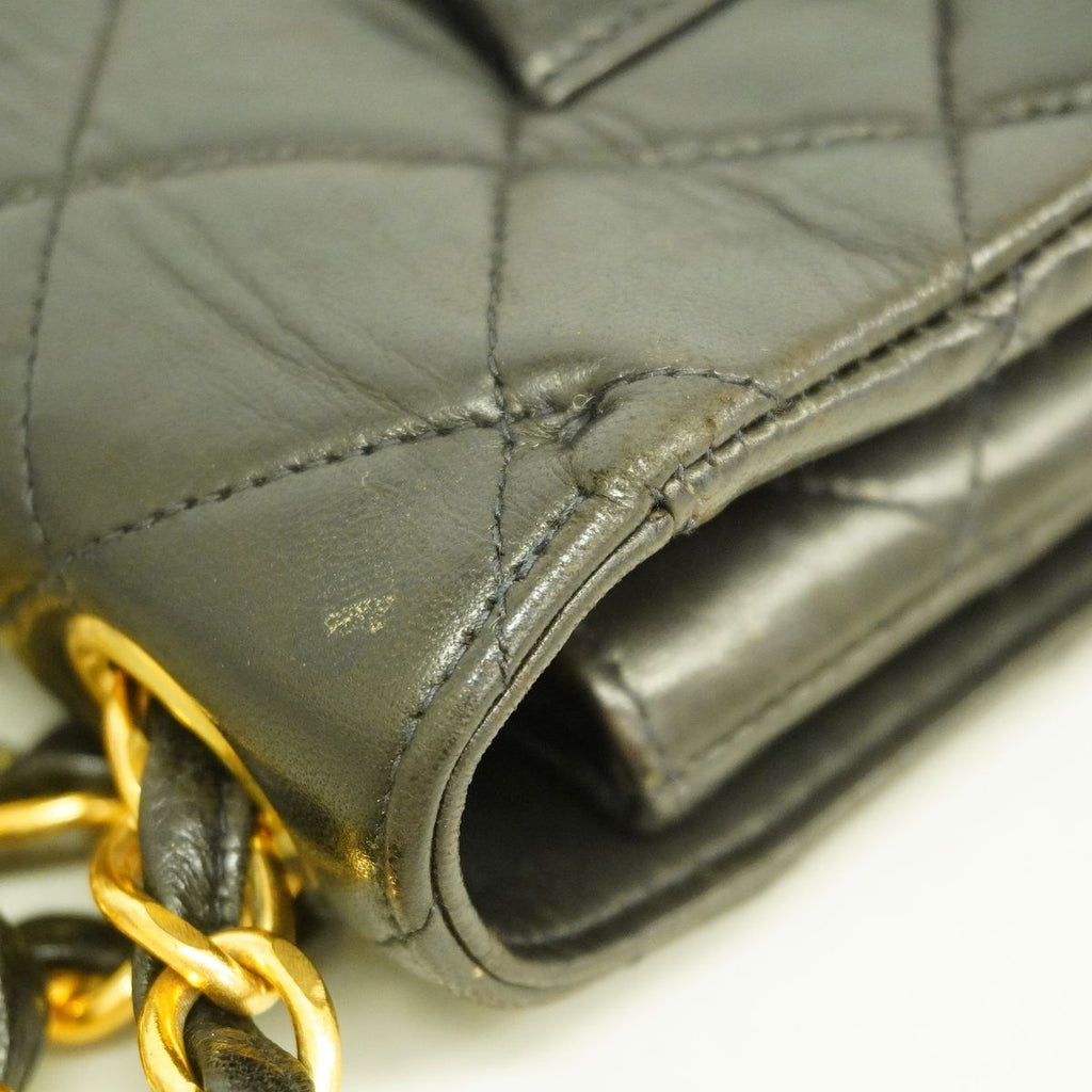 Chanel Shoulder Bag Maxi Quilted Lambskin Black Gold — view 6