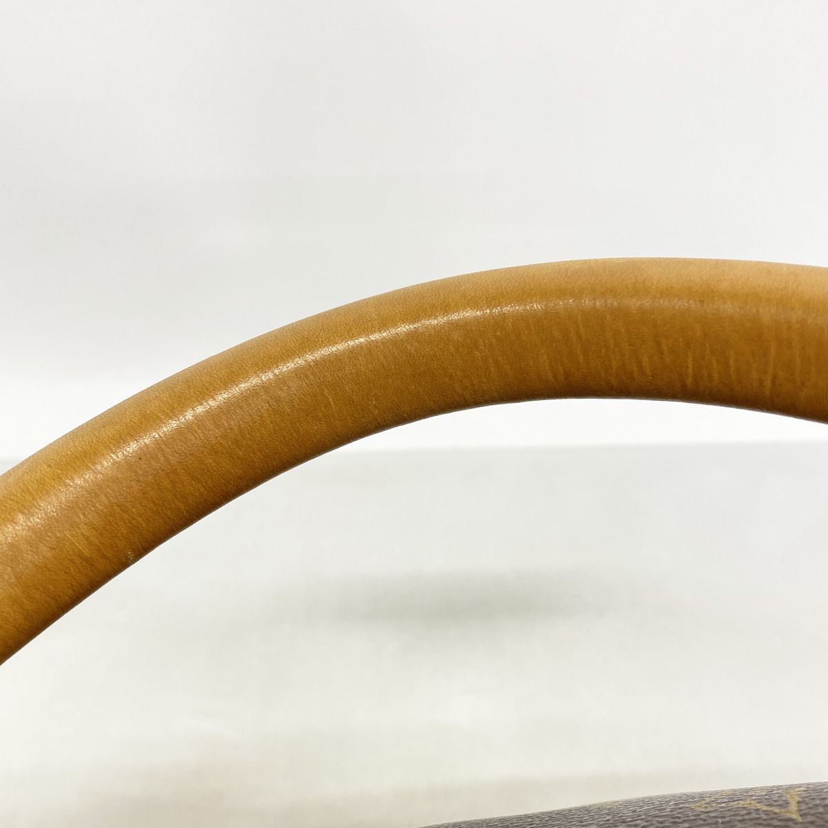 Louis Vuitton Shoulder Bag Monogram Artsy MM Brown — view 6