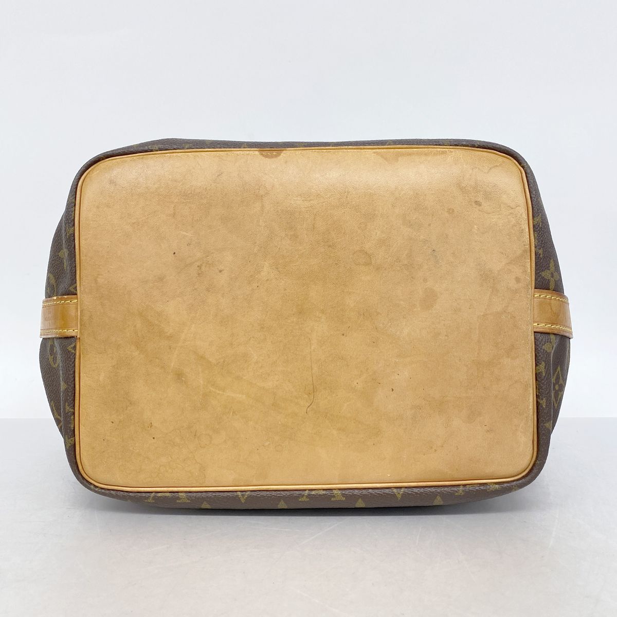Louis Vuitton Shoulder Bag Monogram Petit Noe Brown — view 3
