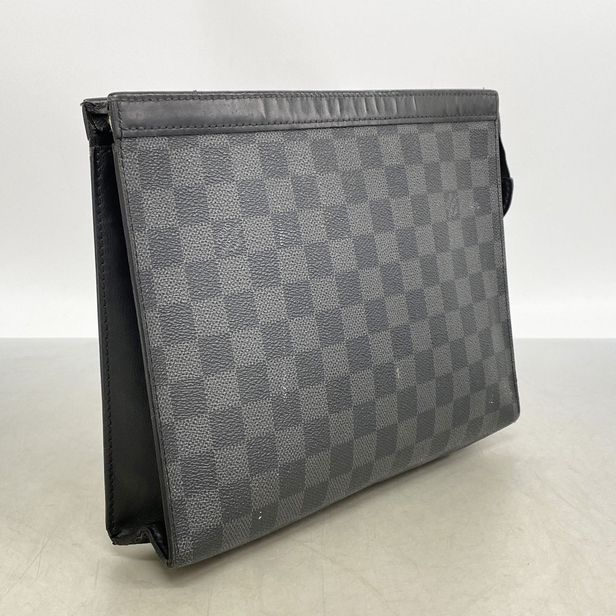 Louis Vuitton Clutch Damier Graphite Pochette Voyage MM Black Gray — view 2