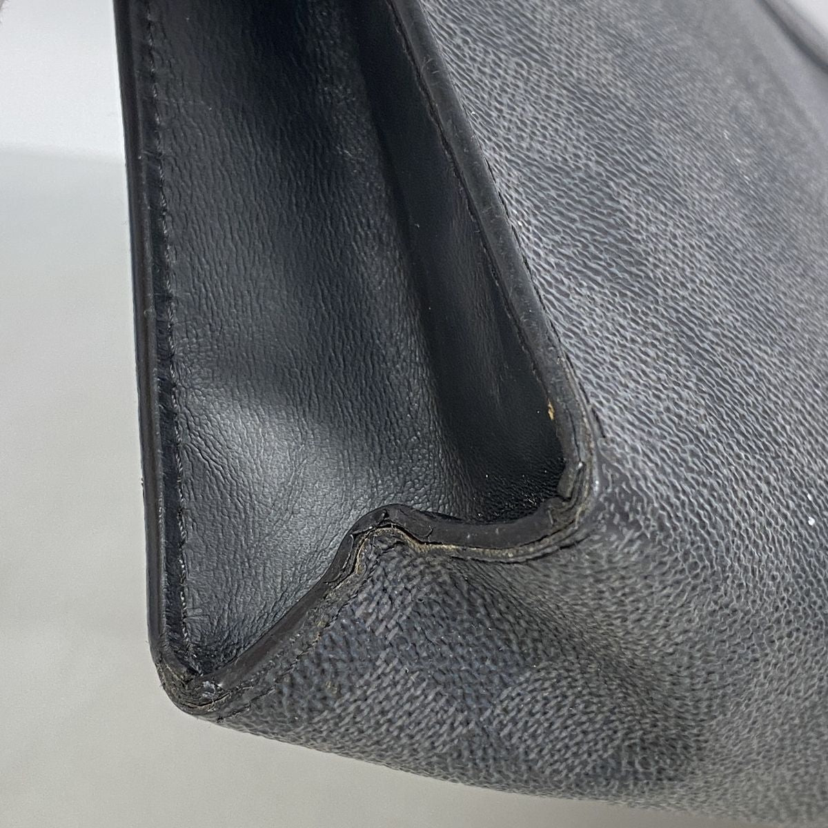 Louis Vuitton Clutch Damier Graphite Pochette Voyage MM Black Gray — view 7