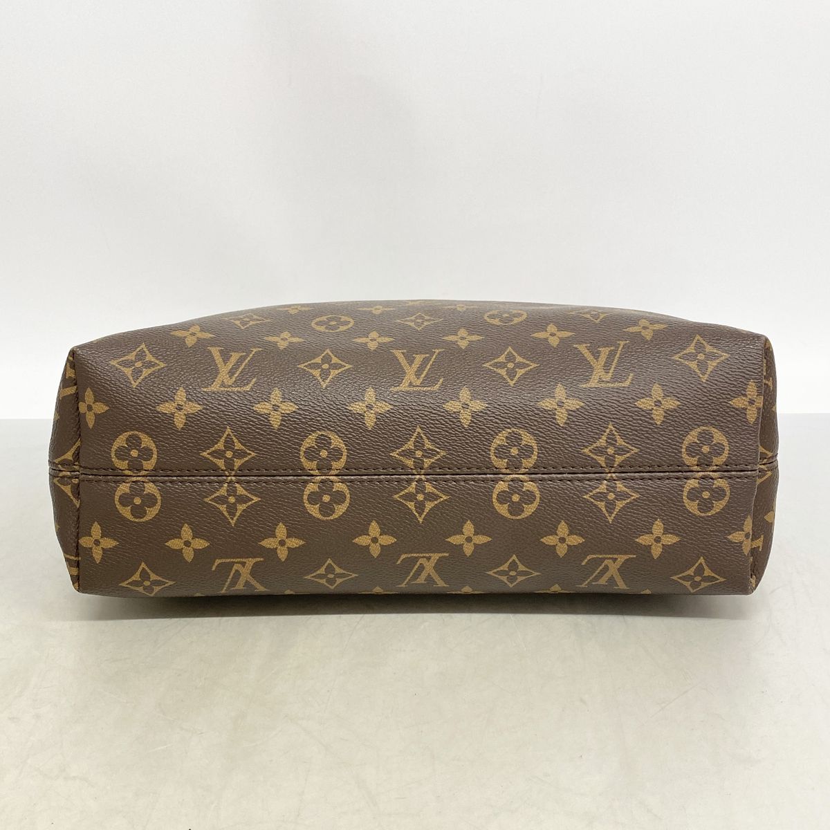 Louis Vuitton Shoulder Bag Monogram Gray Souffle PM Pivoine — view 3