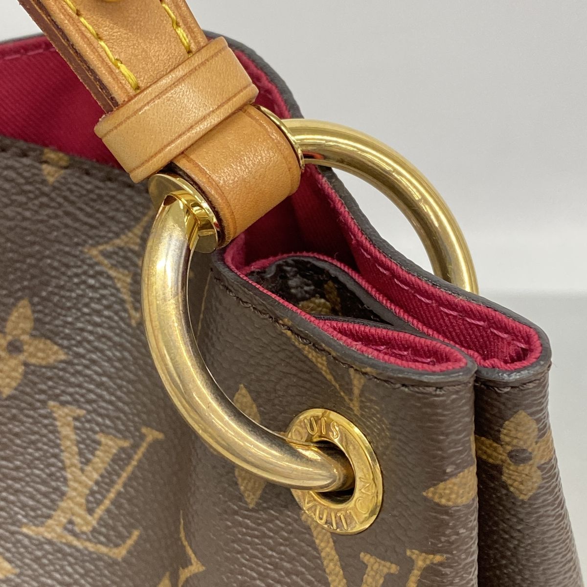 Louis Vuitton Shoulder Bag Monogram Gray Souffle PM Pivoine — view 7
