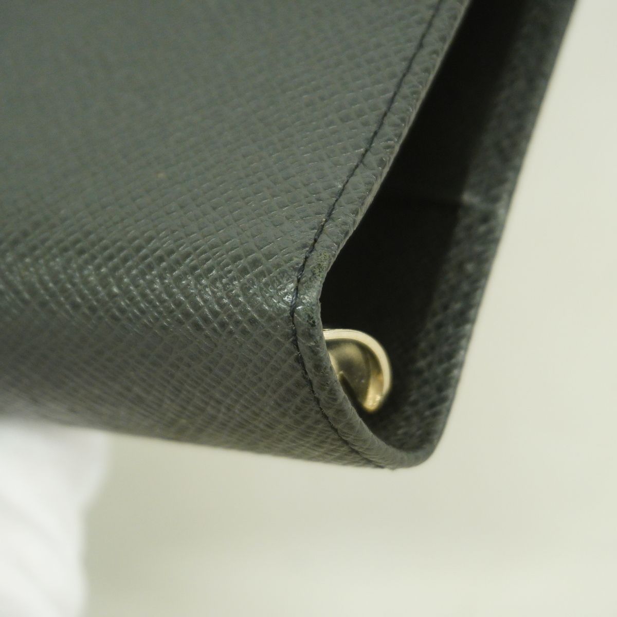 Louis Vuitton Notebook Cover Taiga Agenda MM Ardoise — view 6