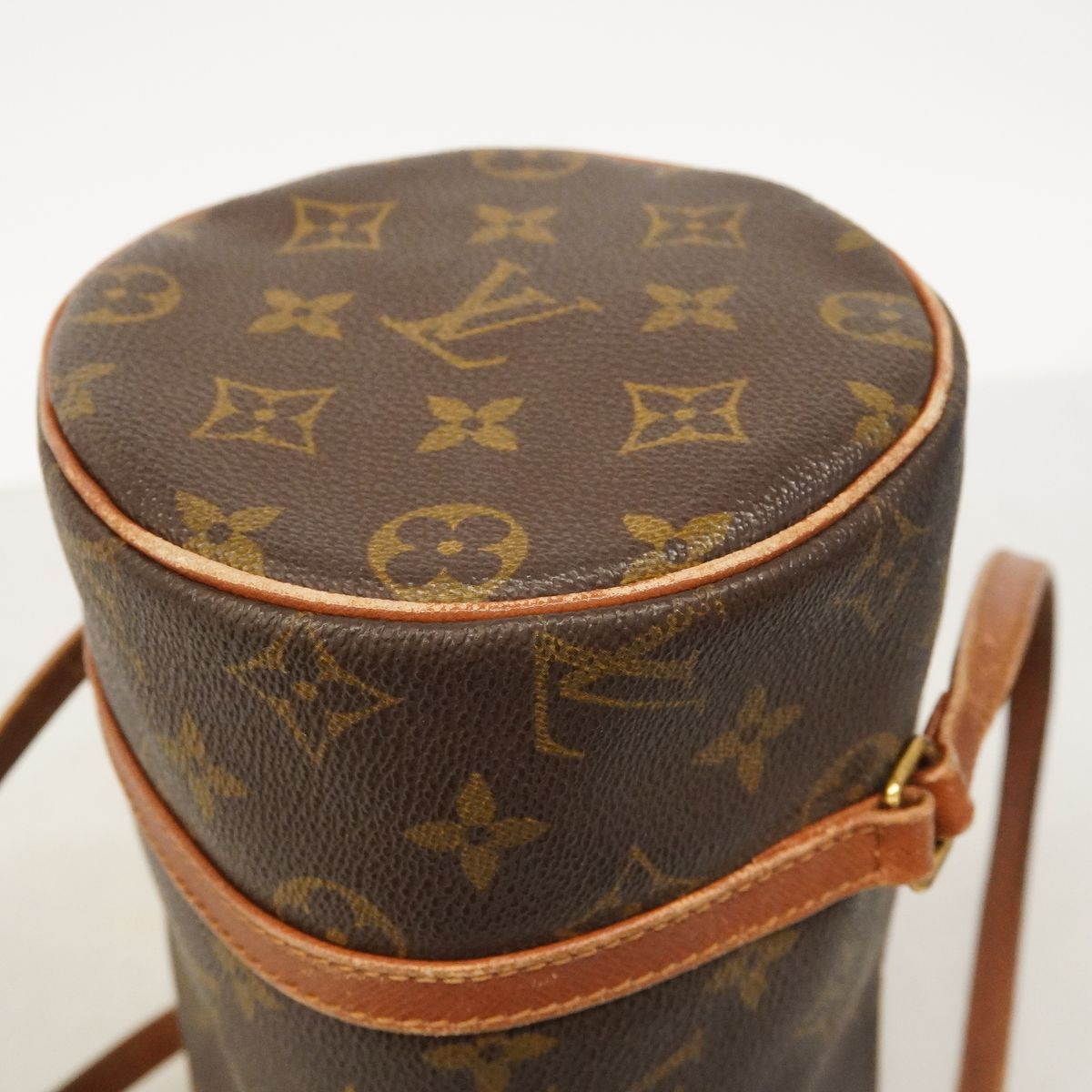 Louis Vuitton Monogram Papillon 26 Brown Handbag — view 8