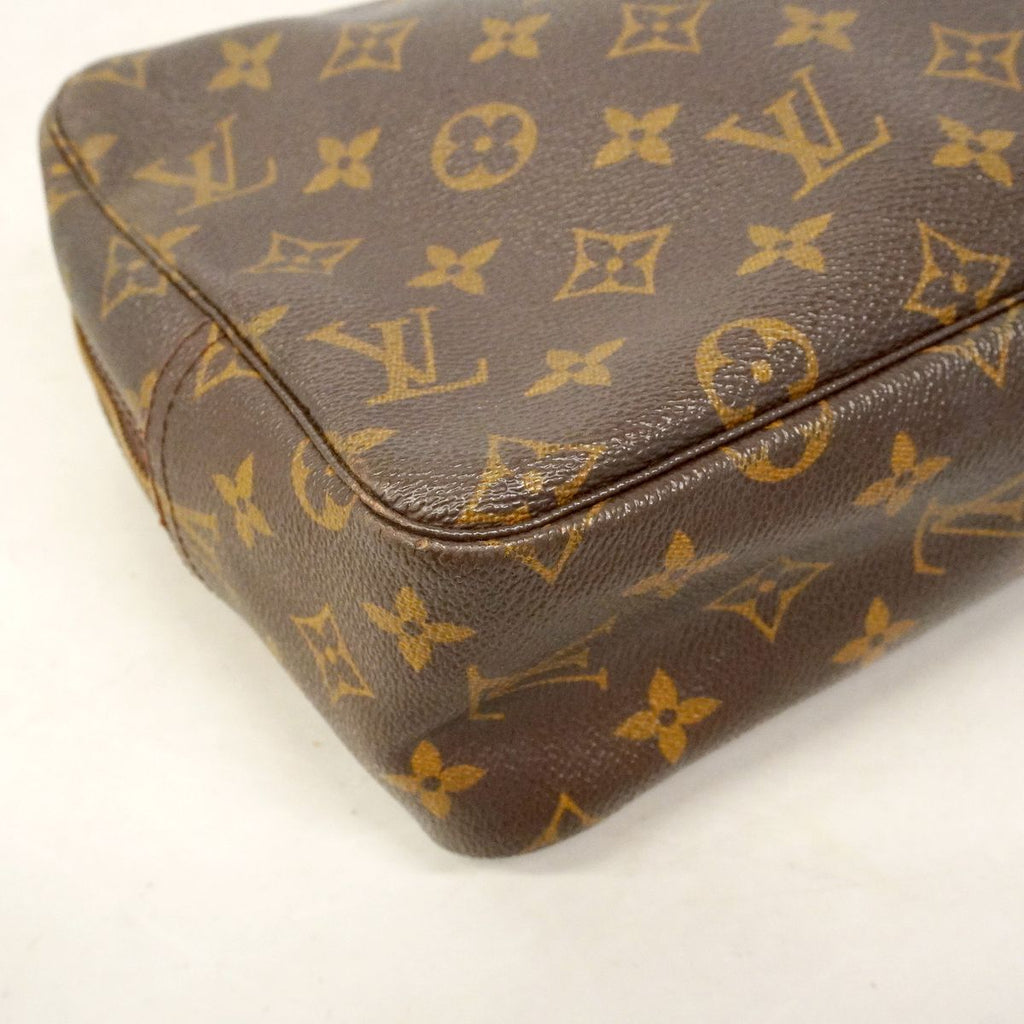 Louis Vuitton Pouch Monogram Trousse Toilet 28 Brown — view 6