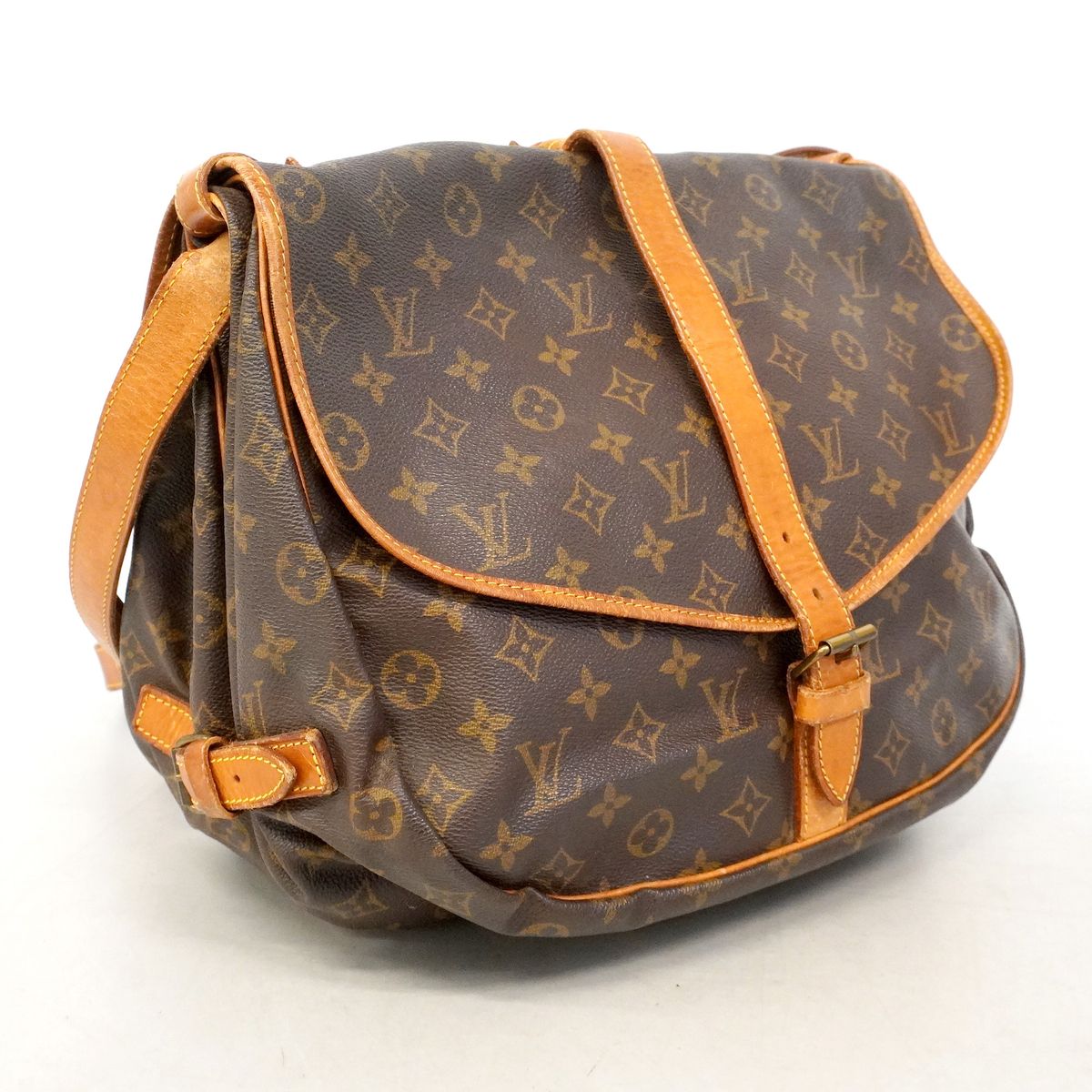 Louis Vuitton Shoulder Bag Monogram Saumur 35 Brown — view 2
