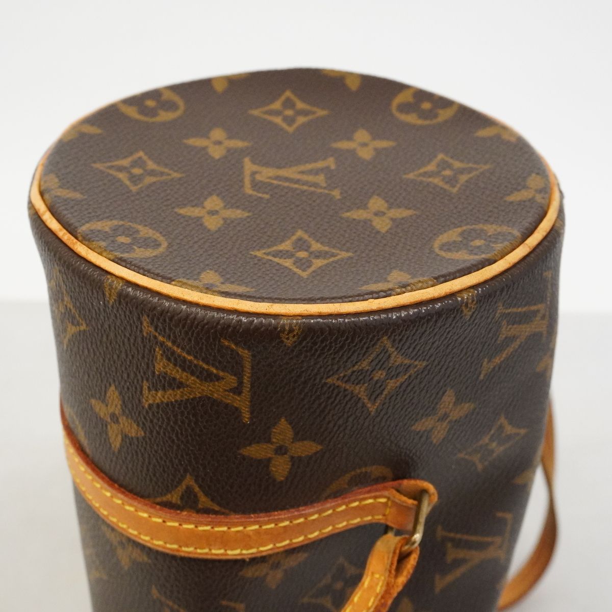 Louis Vuitton Monogram Papillon 26 Brown Handbag — view 6