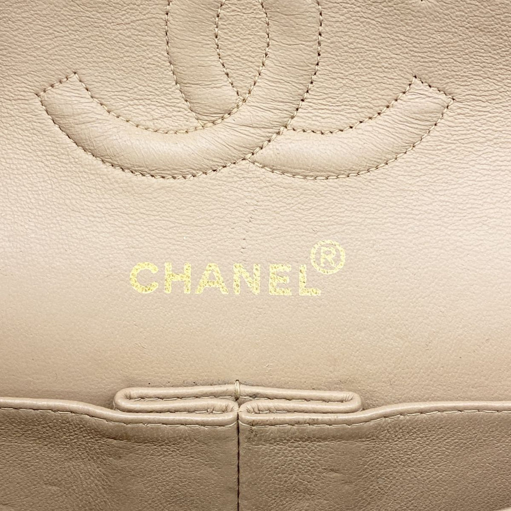 Chanel Shoulder Bag Quilted Lambskin Beige Gold — view 5