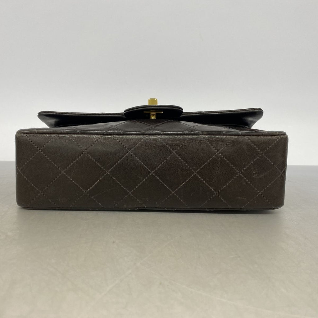 Chanel Shoulder Bag Quilted Lambskin Black Gold — view 3